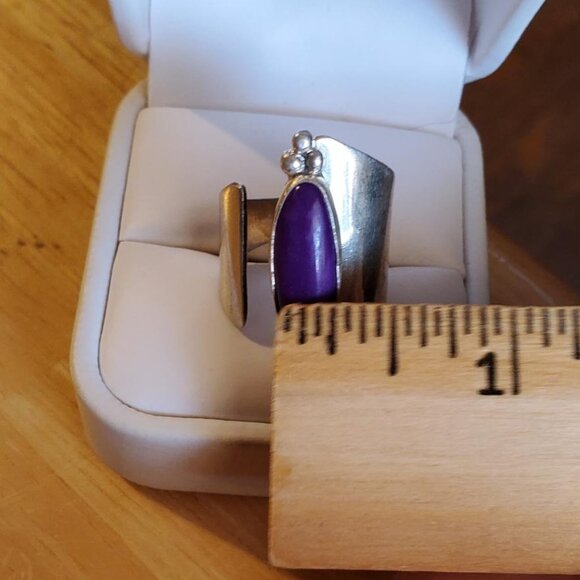 Sterling Silver Wrap Purple Jade Ring - Size 7 - Picture 3 of 9